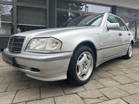 Gebraucht Mercedes C180 Classic 122 PS (89 kW) 1999 Silber Limousine