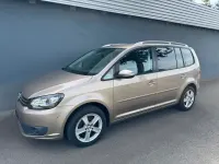 Gebraucht VW Touran Comfortline 140 PS (102 kW) 2014 Beige Van / Kleinbus