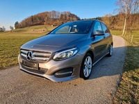 Gebraucht Mercedes B200 136 PS (100 kW) 2016 Grau Van / Kleinbus