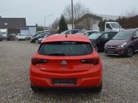 Gebraucht Opel Astra Innovation 125 PS (91 kW) 2019 Rot Limousine