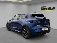 Neu Renault Clio V Evolution 158 PS (116 kW) 2025 Blau Limousine