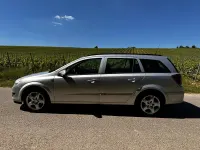 Gebraucht Opel Astra Catch Me 101 PS (74 kW) 2007 Silber Kombi