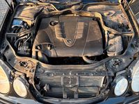 Gebraucht Mercedes E220 Avantgarde 170 PS (125 kW) 2008 Schwarz Kombi