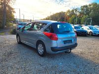 Gebraucht Peugeot 207 Tendance 95 PS (69 kW) 2010 Lackierung inariblau/metallic Kombi