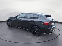 Gebraucht BMW M135 Performance 300 PS (220 kW) 2025 Schwarz Kleinwagen