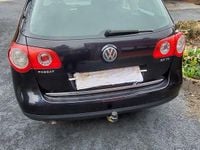 Gebraucht VW Passat 140 PS (102 kW) 2009 Schwarz Kombi