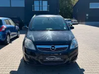 Gebraucht Opel Zafira Innovation 140 PS (102 kW) 2008 Saphirschwarz mi2 Van / Kleinbus