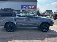 Gebraucht Isuzu D-Max 163 PS (119 kW) 2024 Grau Pickup