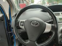 gebraucht Toyota Yaris 1.3 motor benzin