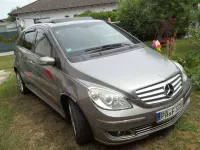 Gebraucht Mercedes B200 140 PS (102 kW) 2006 Silber Van / Kleinbus
