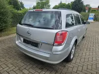 Gebraucht Opel Astra 125 PS (91 kW) 2006 Starsilber iii m2 Kombi