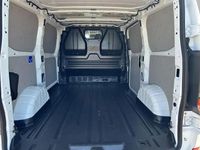 Gebraucht Ford Transit Custom Trend 136 PS (100 kW) 2024 Weiß Abholung