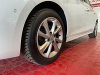 Gebraucht Opel Corsa Elegance 101 PS (74 kW) 2023 Weiß Kleinwagen