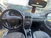 Gebraucht Mercedes A160 82 PS (60 kW) 2010 Grau Kleinwagen