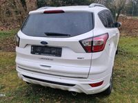 gebraucht Ford Kuga Vignale DM2 2.0TDcI 4x4 179 PS 12.2018