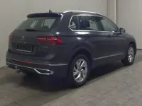 Gebraucht VW Tiguan Elegance 245 PS (180 kW) 2022 Uranograu SUV
