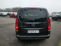 Neu Fiat Doblò 131 PS (96 kW) 2026 Schwarz Van / Kleinbus