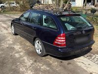 Gebraucht Mercedes 200 222 PS (163 kW) 2007 Blau Kombi