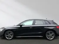 Gebraucht Audi S3 Design 310 PS (228 kW) 2023 Mythosschwarz metallic Limousine