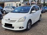 Gebraucht Toyota Verso Basis 126 PS (92 kW) 2011 Weiß Van / Kleinbus