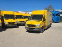 Używany Mercedes Sprinter 95 KM (69 kW) 2012 Żółty