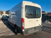 Gebraucht Ford Transit 131 PS (96 kW) 2018 Weiß Van
