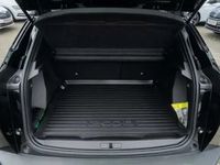 Gebraucht Peugeot e-2008 Active 100 kW (136 PS) 2022 Schwarz SUV