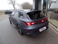 Neu Cupra Leon VZ 333 PS (244 kW) 2026 Magnetic grau matt Kombi