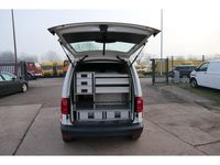 Gebraucht VW Caddy 122 PS (89 kW) 2016 Candyweiß (metallic) Van / Kleinbus