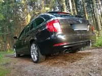 Gebraucht Skoda Superb 170 PS (125 kW) 2011 Braun Kombi