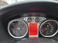 Gebraucht Ford Focus 115 PS (84 kW) 2010 Grau Kombi