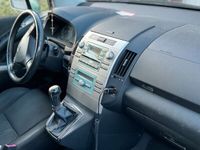 gebraucht Toyota Corolla Verso 1.8 7 Sitzer