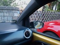 Gebraucht VW up! high up! 75 PS (55 kW) 2017 Gelb Kleinwagen