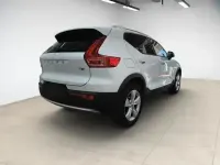 Gebraucht Volvo XC40 Core 129 PS (94 kW) 2022 Crystal white perleffekt (metallic) SUV