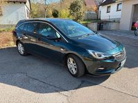 Gebraucht Opel Astra 150 PS (110 kW) 2018 Grün Kombi