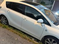 Gebraucht Toyota Verso 200 PS (147 kW) 2011 Weiß Van / Kleinbus