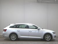 Gebraucht Skoda Superb Style 150 PS (110 kW) 2022 Weiss Kombi