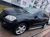 Gebraucht Mercedes ML280 190 PS (139 kW) 2008 Schwarz SUV