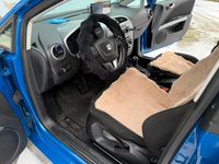 Second-hand Seat Leon 102 CP (75 kW) 2010 Albastru Hatchback