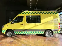 Gebraucht Mercedes Sprinter 190 PS (139 kW) 2013 Schwefelgelb mb 1216