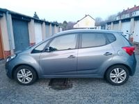 Gebraucht Hyundai ix20 125 PS (91 kW) 2012 Grau Kleinwagen