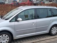 Gebraucht VW Touran 150 PS (110 kW) 2007 Silber Van / Kleinbus