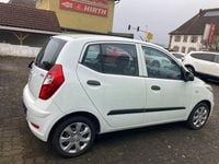 Gebraucht Hyundai i10 Classic 69 PS (50 kW) 2013 Weiß Kleinwagen