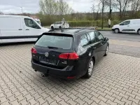 Second-hand VW Golf VII Trendline 210 CP (154 kW) 2015 Negru Break