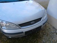 Gebraucht Ford Mondeo 81 PS (59 kW) 2001 Silber Limousine