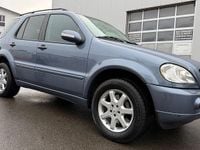 Gebraucht Mercedes ML400 Edition 250 PS (183 kW) 2003 Hydrosilber  metalliclack SUV
