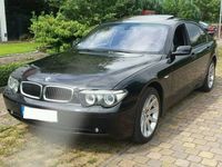 Gebraucht BMW 745 453 PS (333 kW) 2004 Schwarz metallic Limousine