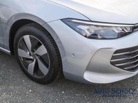 Gebraucht VW Passat Business 150 PS (110 kW) 2024 Silber Kombi