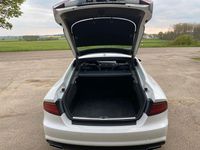 Gebraucht Audi A7 Sportback S-Line 320 PS (235 kW) 2016 Weiß Kleinwagen