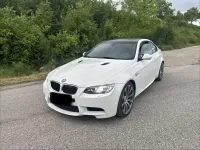 Używany BMW M3 420 KM (308 kW) 2010 Biały Coupe